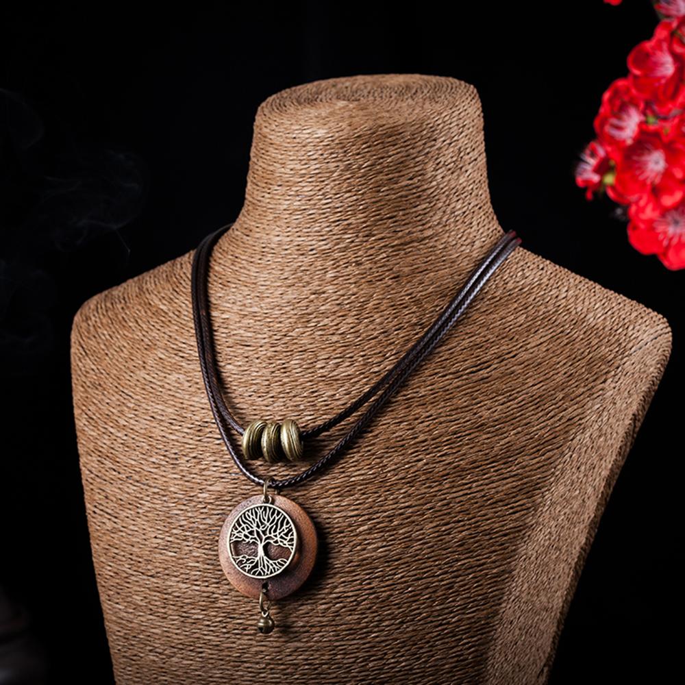 Wooden Pendant Tree With Rope Chain Necklace