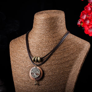 Wooden Pendant Tree With Rope Chain Necklace
